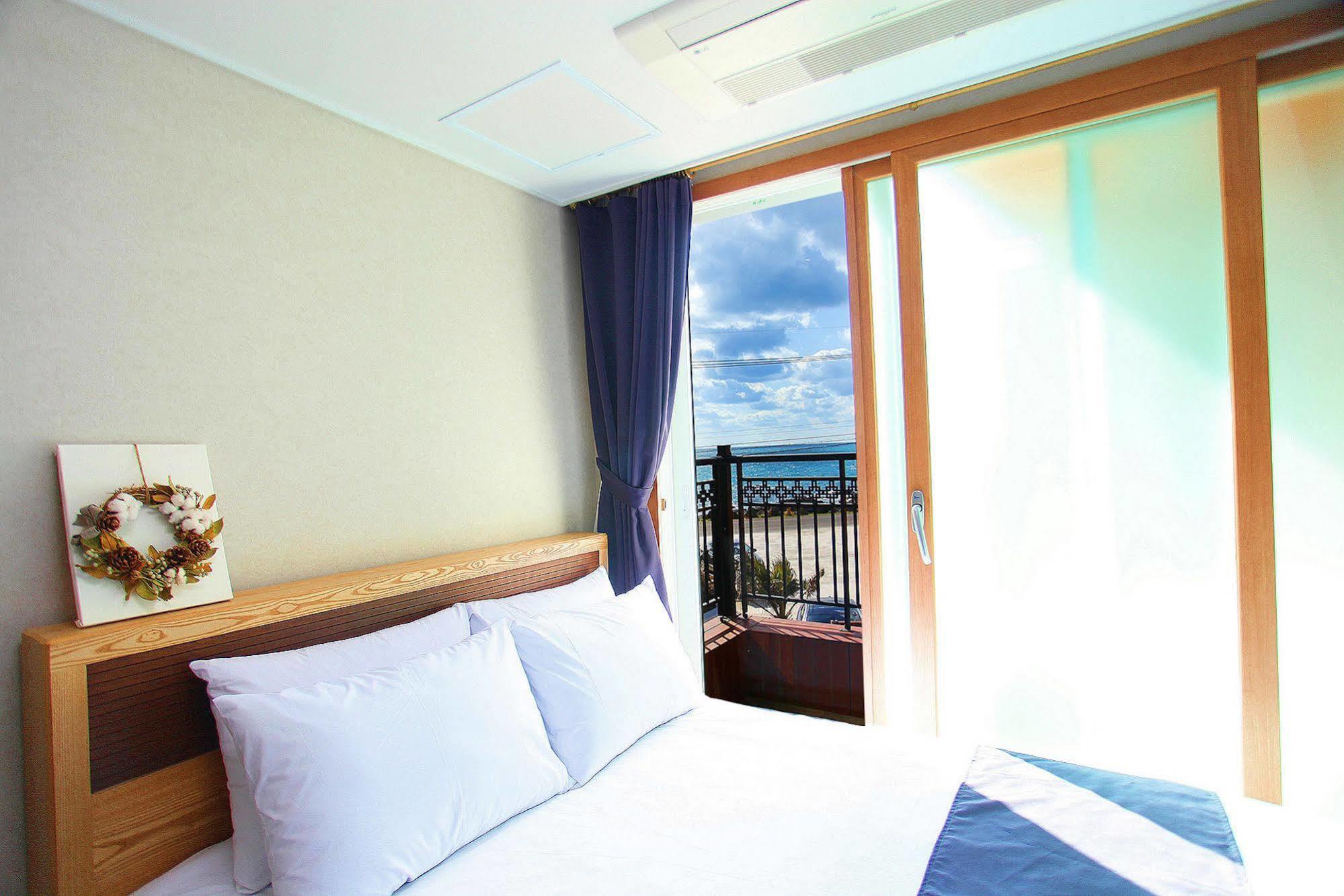 J Raum Resort Seogwipo Exterior photo